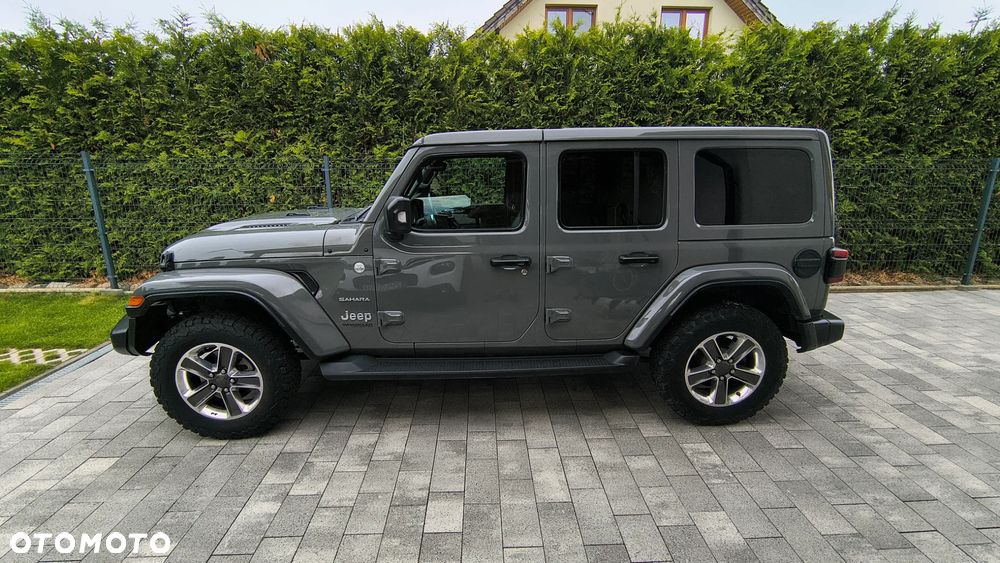 Jeep Wrangler Unlimited GME 2.0 Turbo Sahara - 13