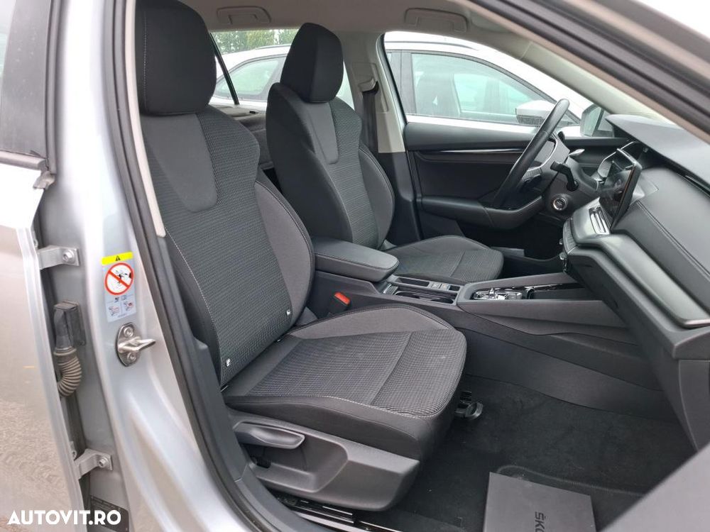 Skoda Octavia Combi 2.0 TDI DSG Clever - 23