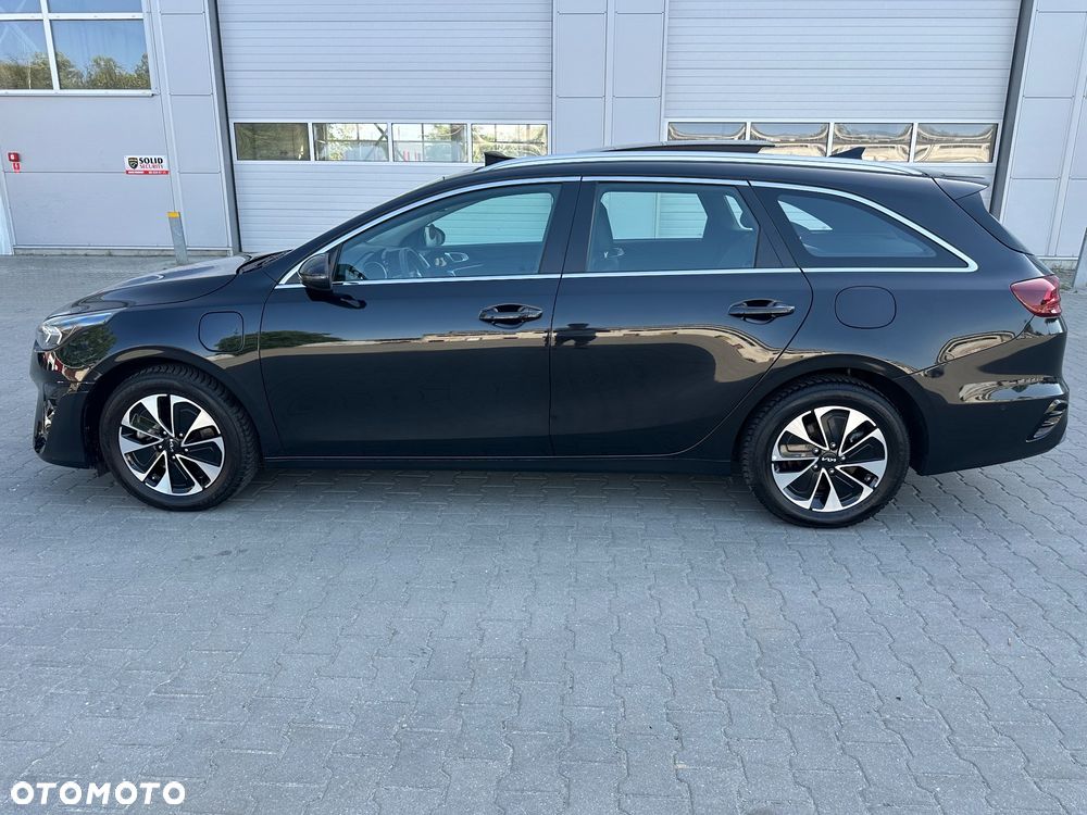 Kia Ceed - 13