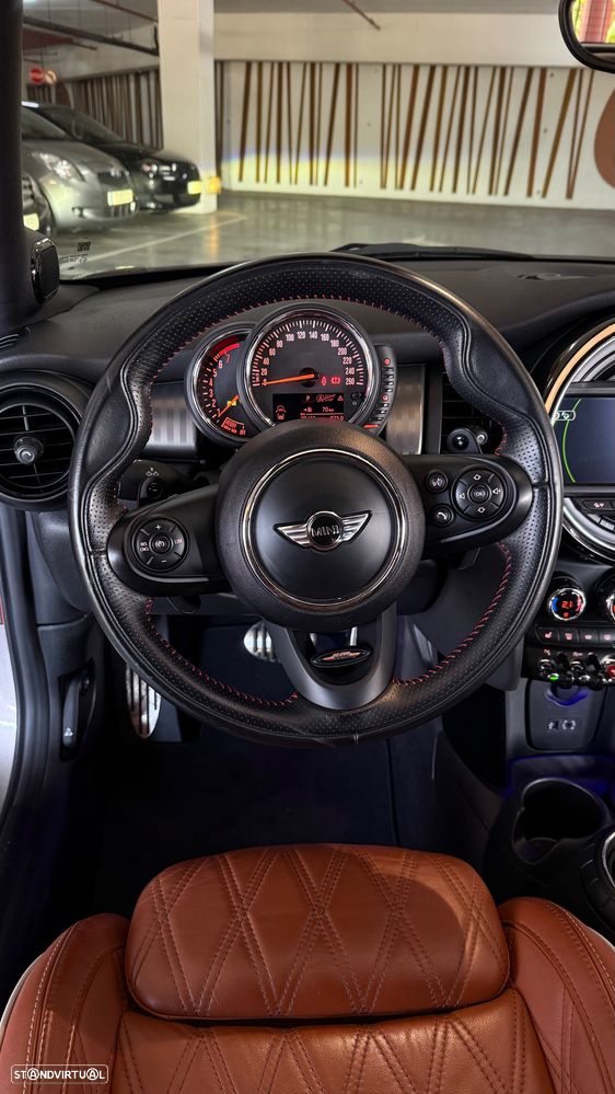 MINI Cabrio Cooper S Auto. Sidewalk - 20