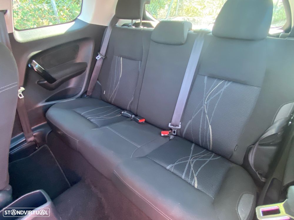 Peugeot 208 1.2 PureTech Access - 15