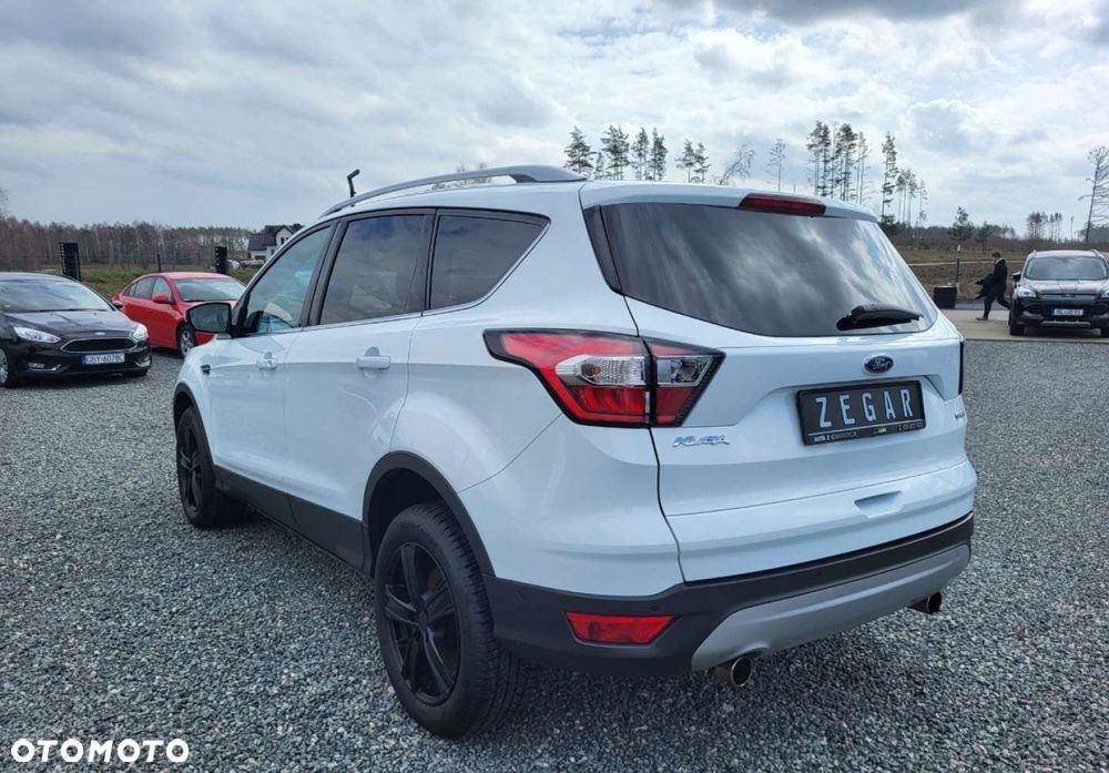 Ford Kuga - 3