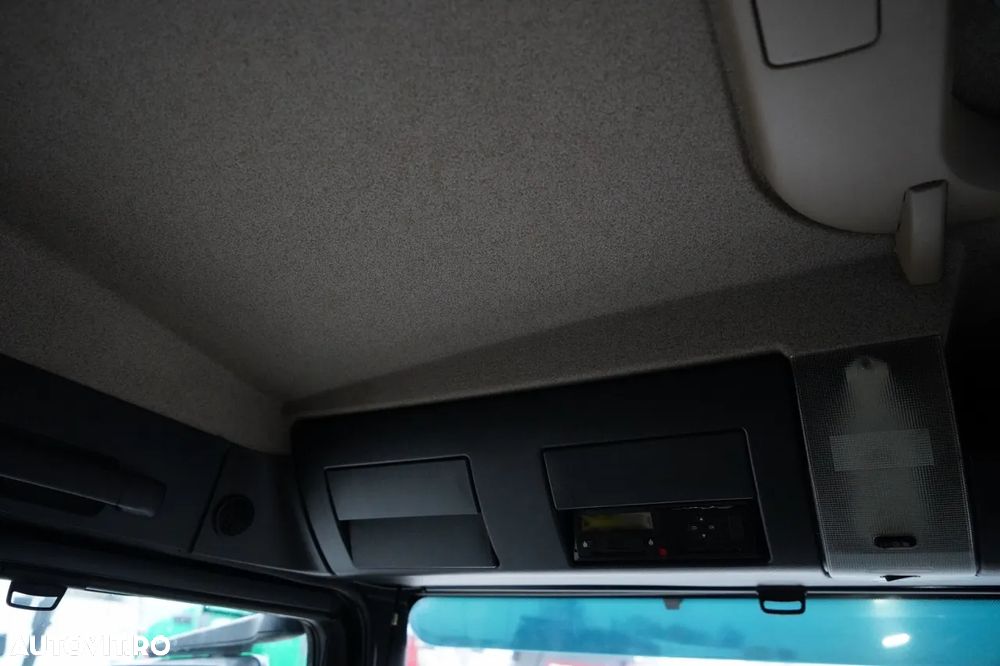 MAN TGX 18.500 / 4x4 / HIDRAULICĂ / HIDROPROPULSARE / CABINĂ JOSĂ / ANVELOPE 100% / EURO 6 / - 33