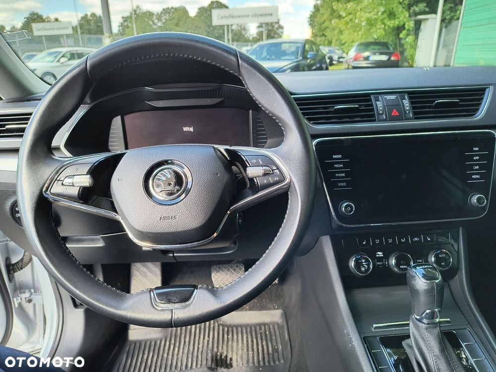 Skoda Superb 2.0 TDI SCR Style DSG - 11
