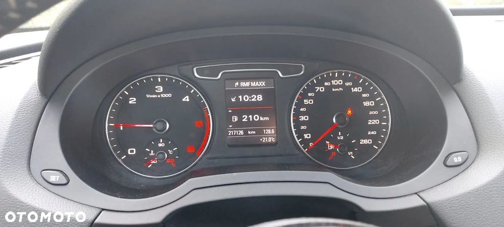 Audi Q3 2.0 TDI - 8
