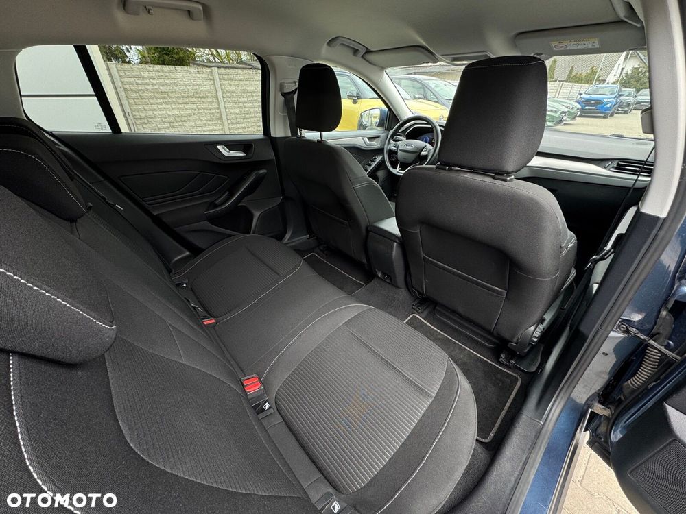 Ford Focus 1.0 EcoBoost mHEV Titanium X - 14