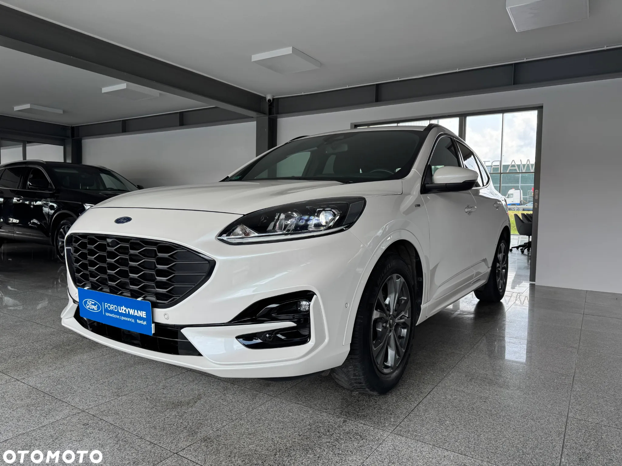 Ford Kuga 1.5 EcoBoost FWD ST-Line X - 9