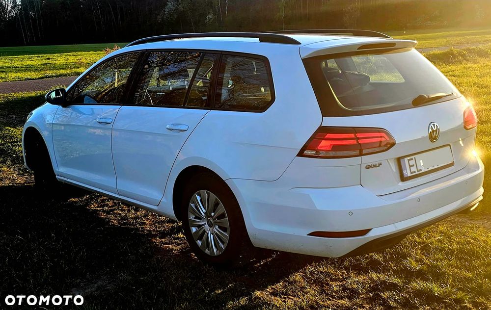 Volkswagen Golf 1.6 TDI BMT Comfortline - 6