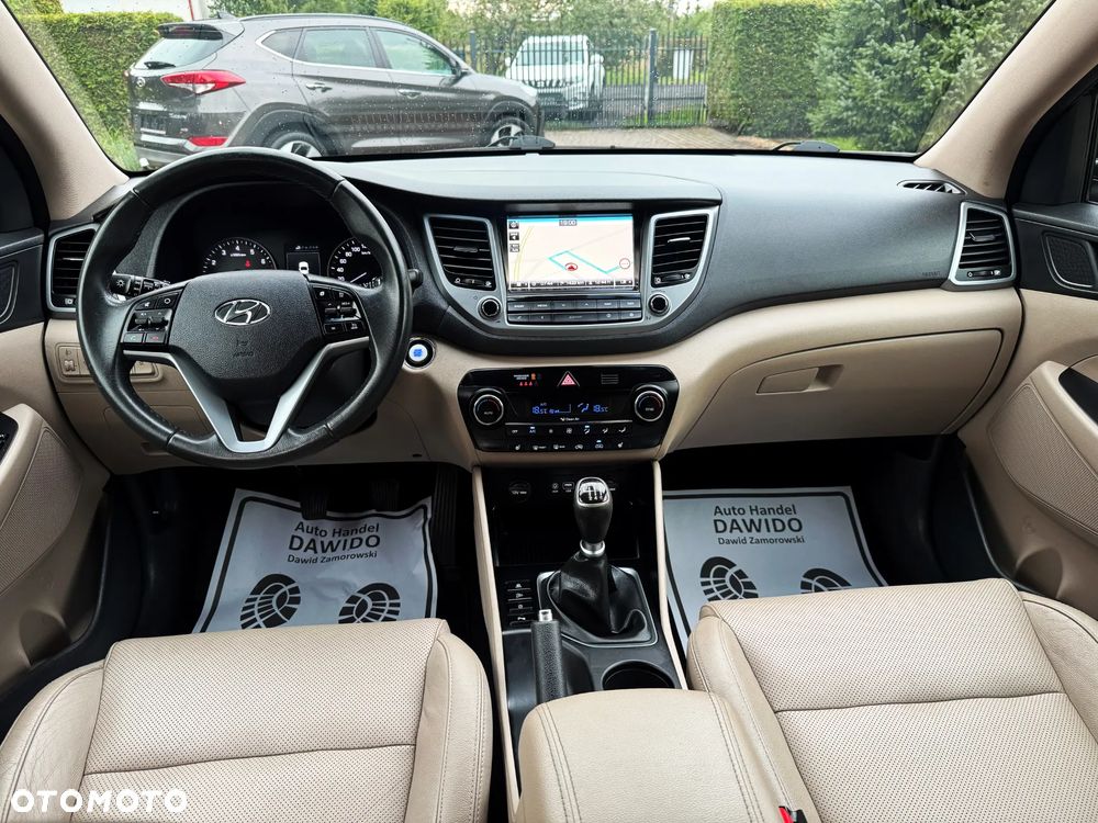 Hyundai Tucson - 25