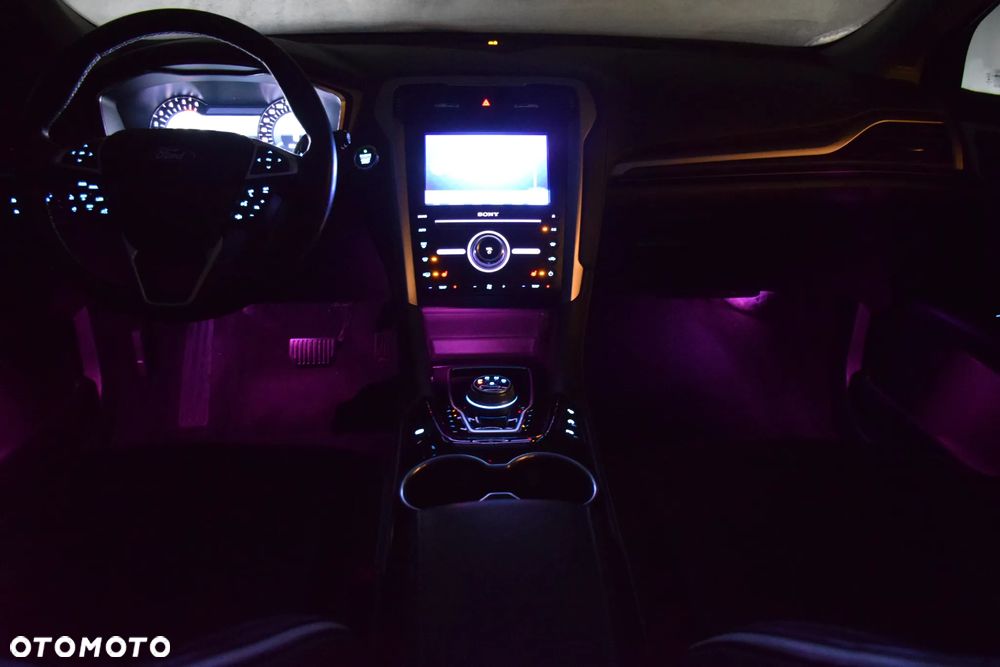 Ford Mondeo 2.0 EcoBlue VIGNALE - 19