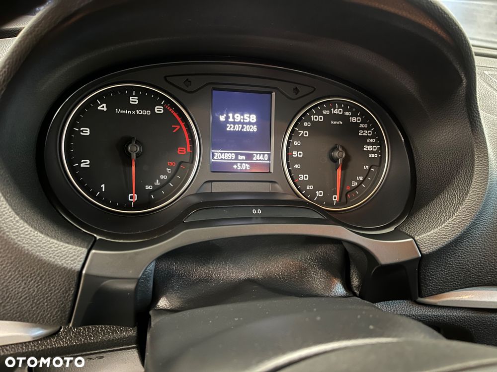 Audi A3 Sportback - 12