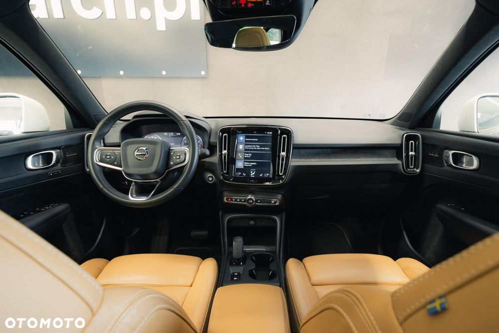 Volvo XC 40 T4 AWD - 11