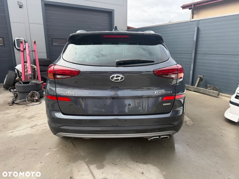 Hyundai Tucson 1.6 CRDi 48V-Hybrid 2WD DCT Select - 22