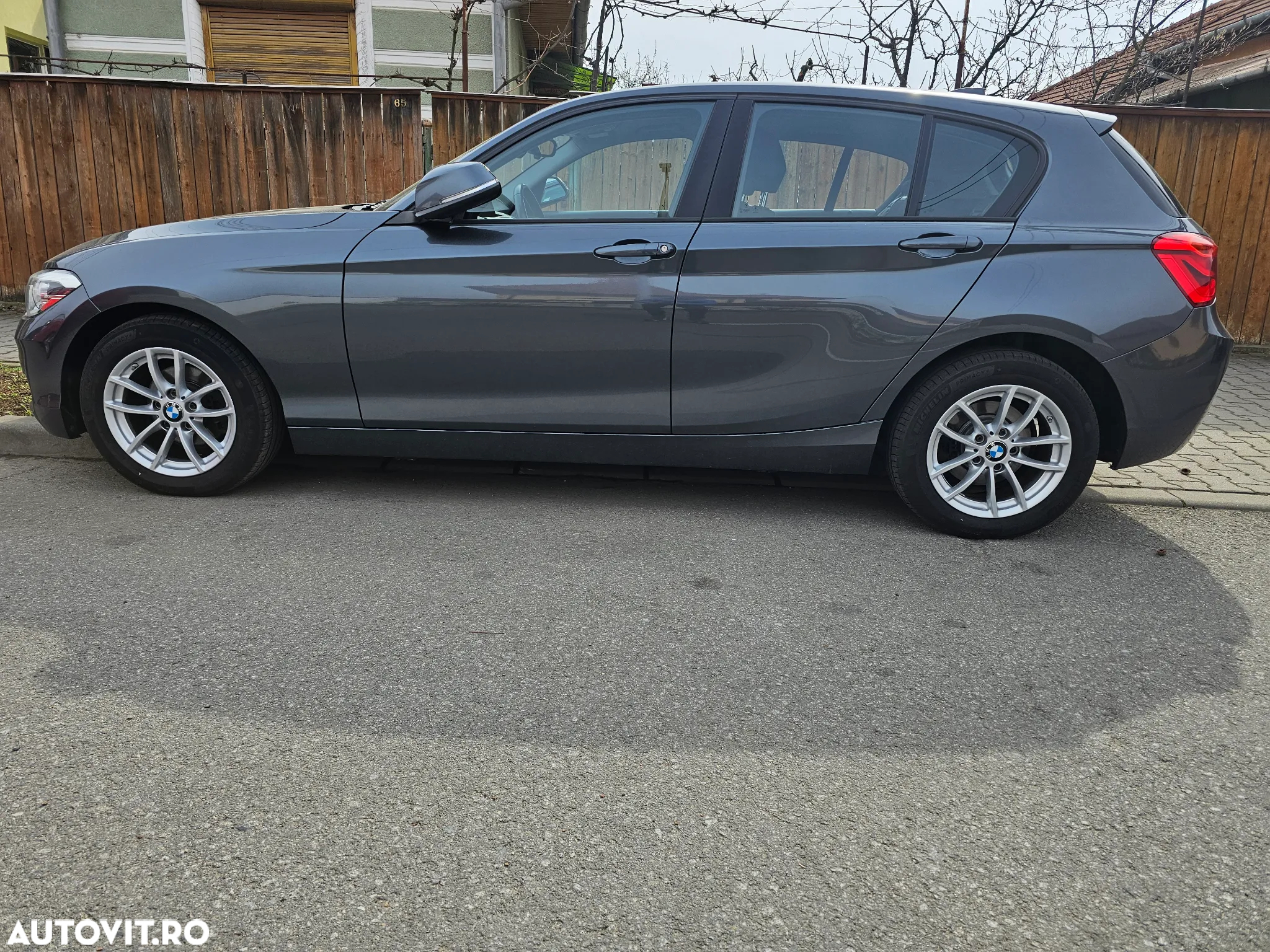 BMW Seria 1 118d Edition Metropolitan - 28