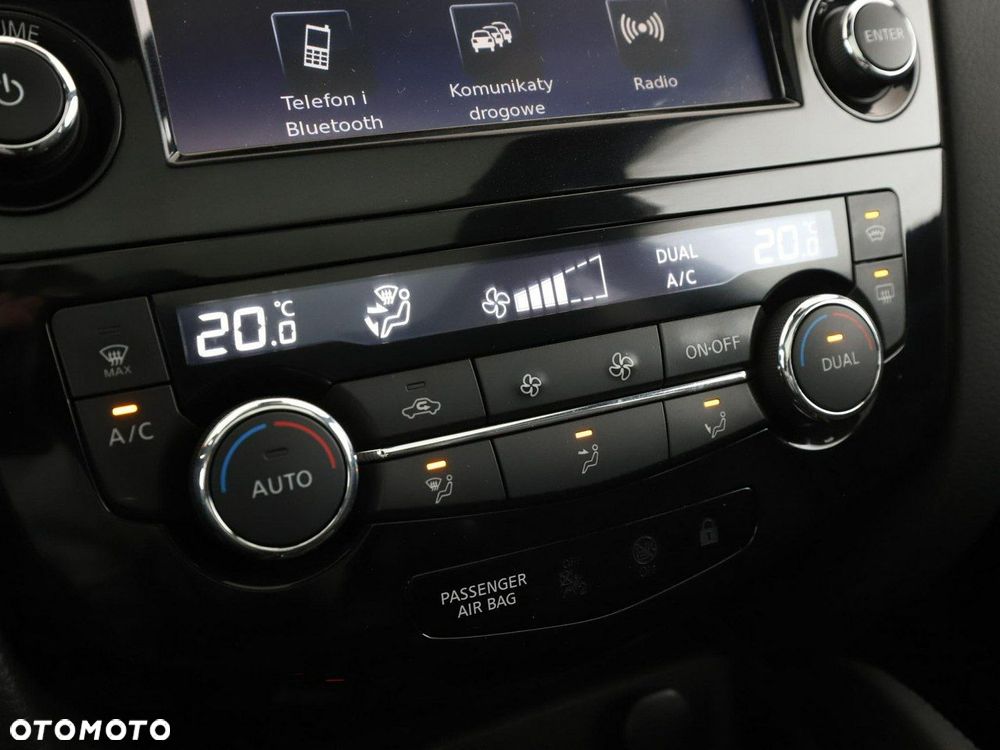 Nissan Qashqai 1.6 DIG-T Tekna - 26