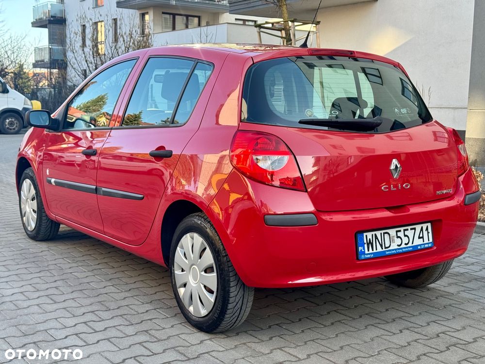 Renault Clio - 3