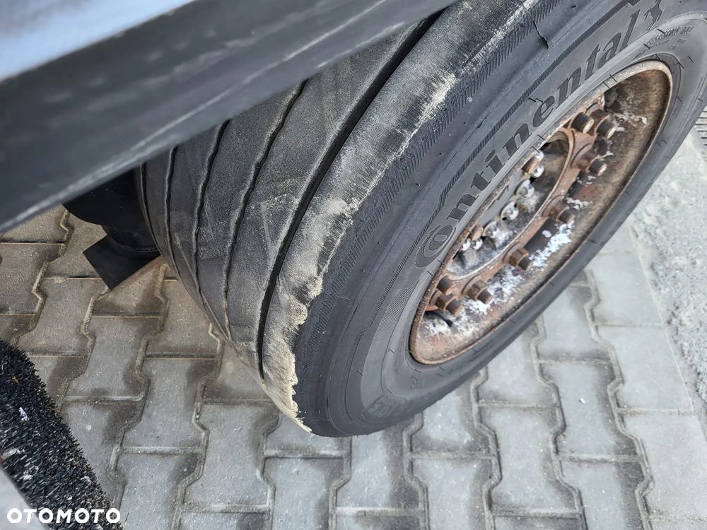 Schmitz Cargobull Joloda; podnoszony dach; koła 435/50R19.5 - 8