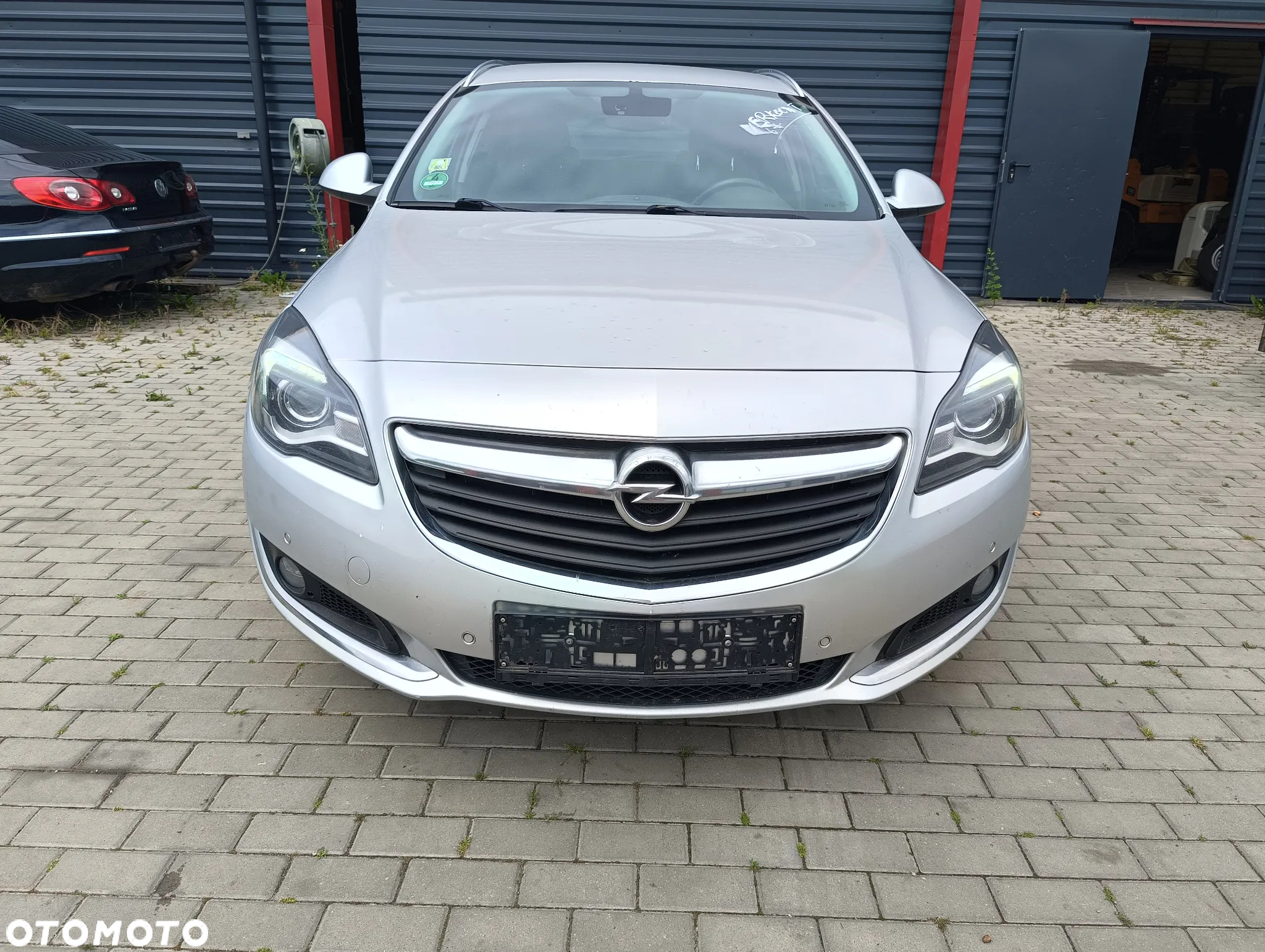 Opel Insignia 1.6 CDTI Cosmo ecoFLEX S&S - 2
