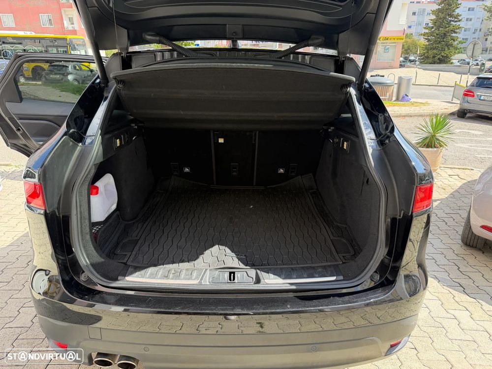 Jaguar F-Pace 2.0 i4D R-Sport Aut. - 16