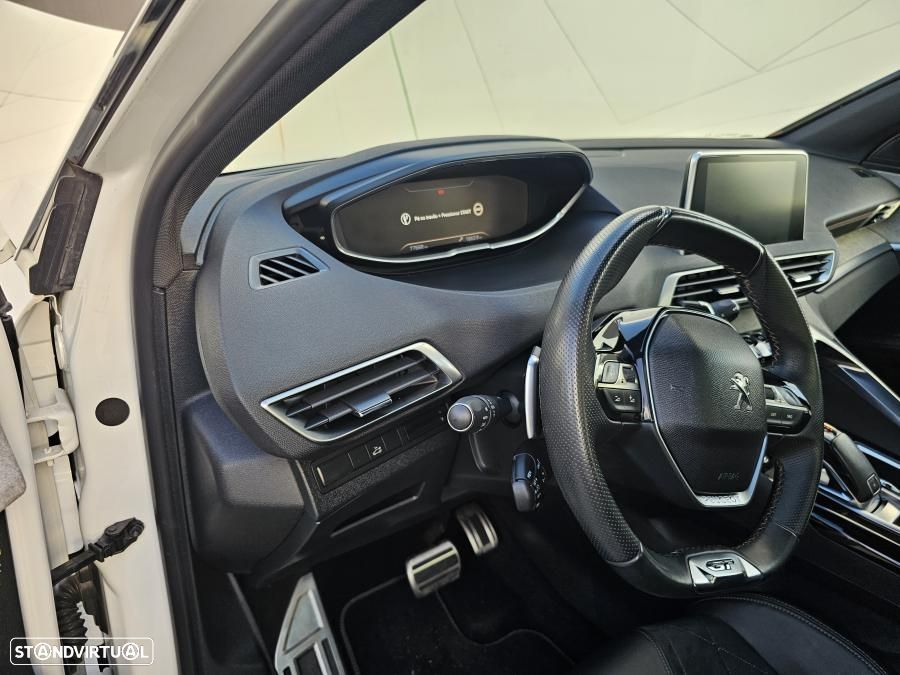 Peugeot 5008 2.0 BlueHDi GT Line EAT8 - 32