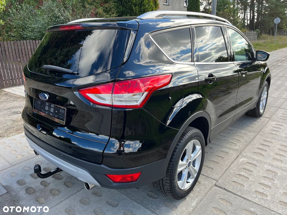 Ford Kuga 2.0 TDCi 2x4 Titanium - 20
