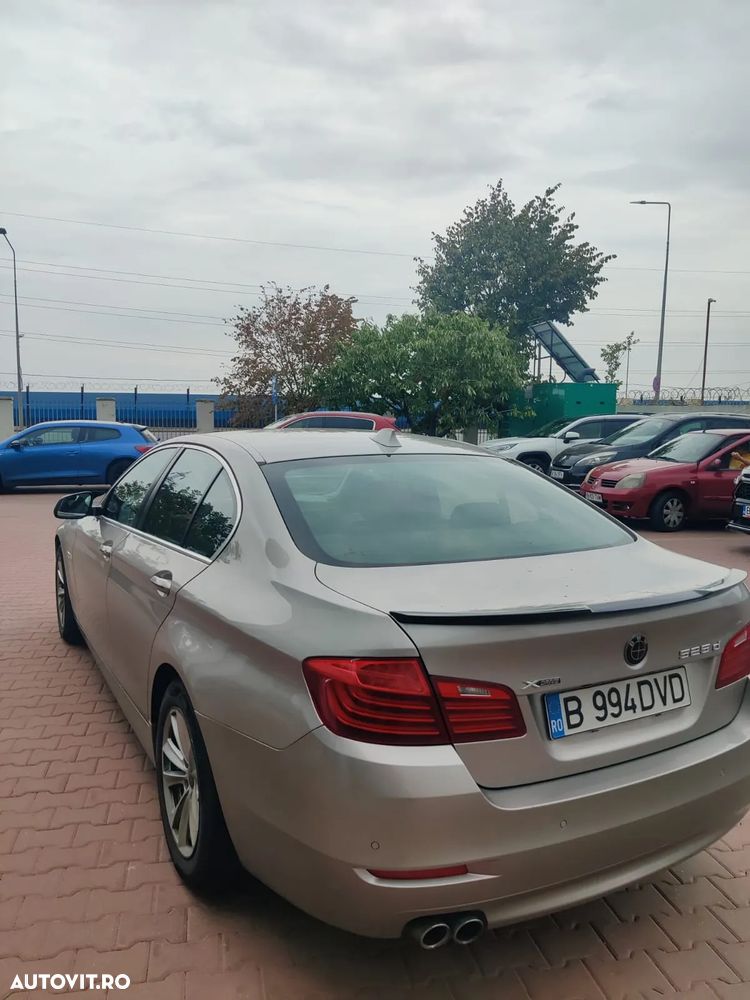 BMW Seria 5 525d xDrive - 1