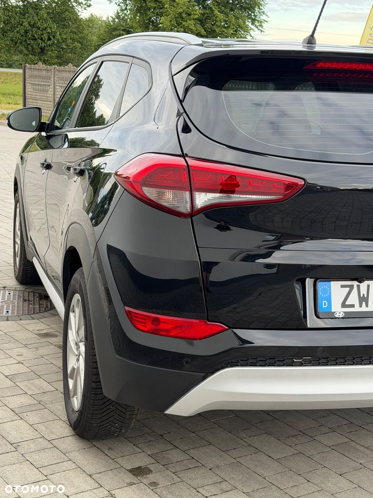 Hyundai Tucson blue 1.7 CRDi 2WD DCT Classic - 19
