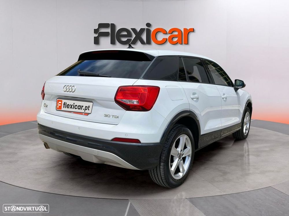 Audi Q2 30 TDI - 8