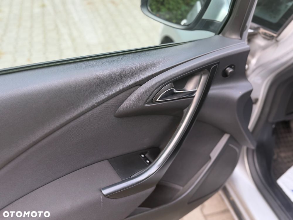 Opel Astra 1.3 CDTI Enjoy ecoFLEX - 11