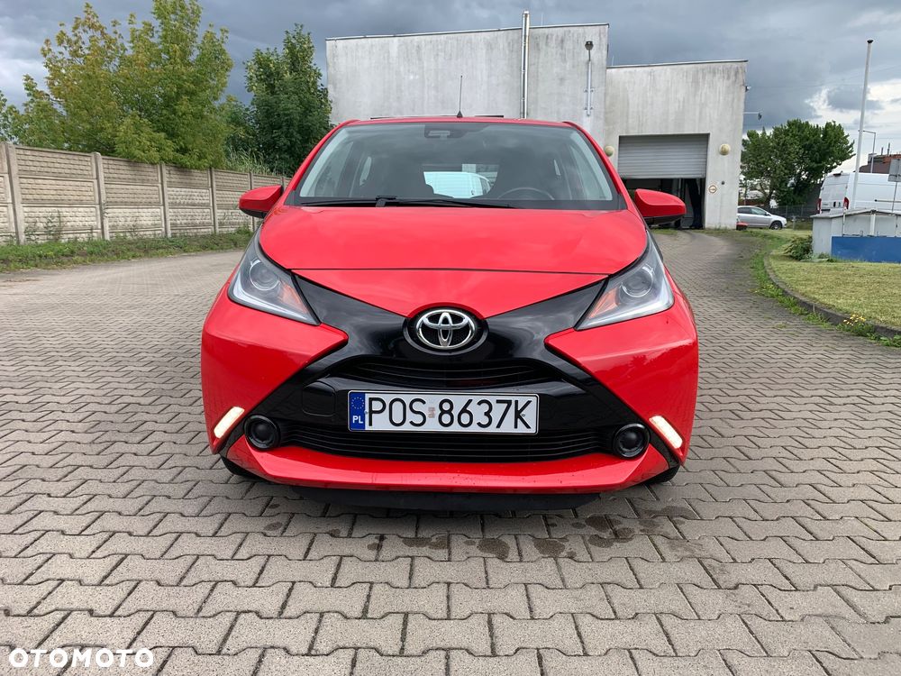 Toyota Aygo x-play Eco - 2