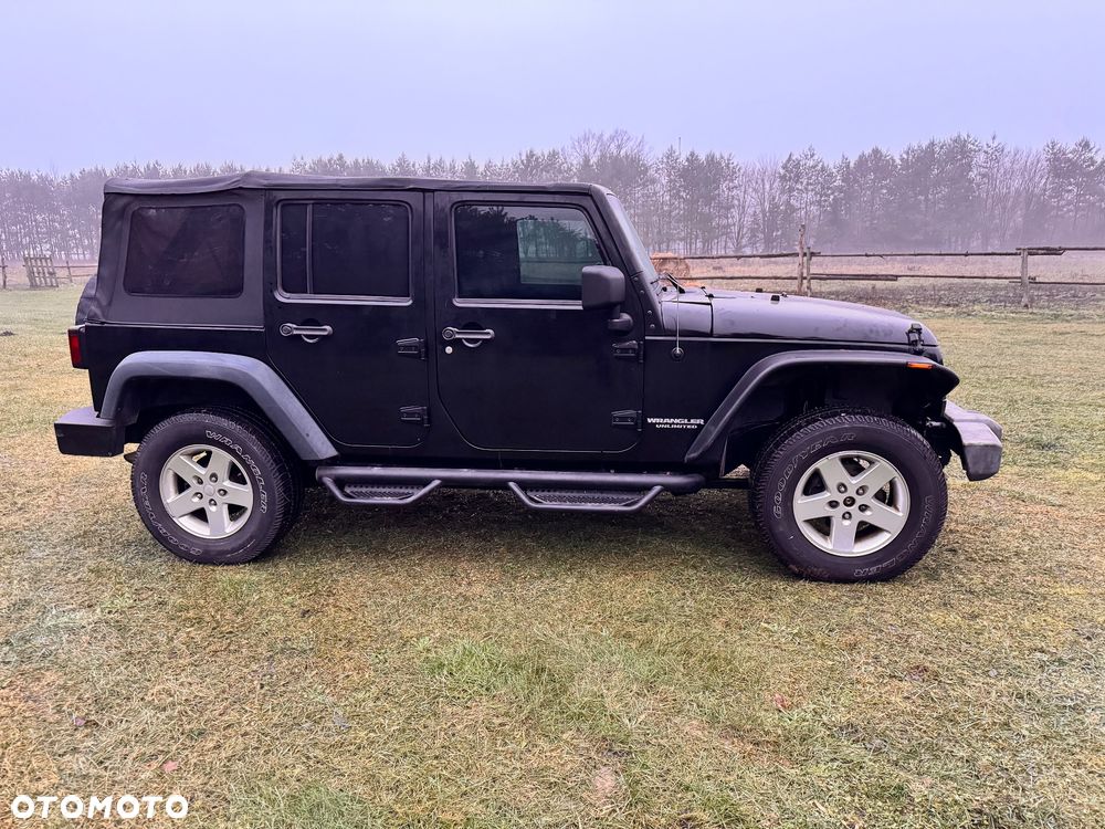 Jeep Wrangler Unlimited 3.6 Automatik Sahara - 11