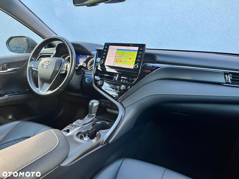 Toyota Camry 2.5 Hybrid Prestige CVT - 21