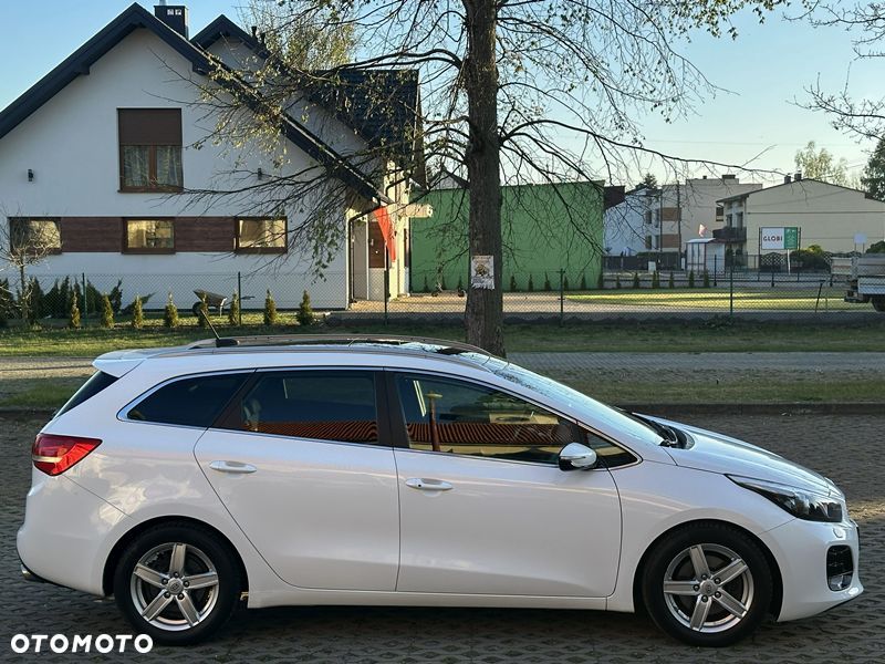 Kia Ceed 1.6 CRDi 136 DCT ISG GT Line - 7
