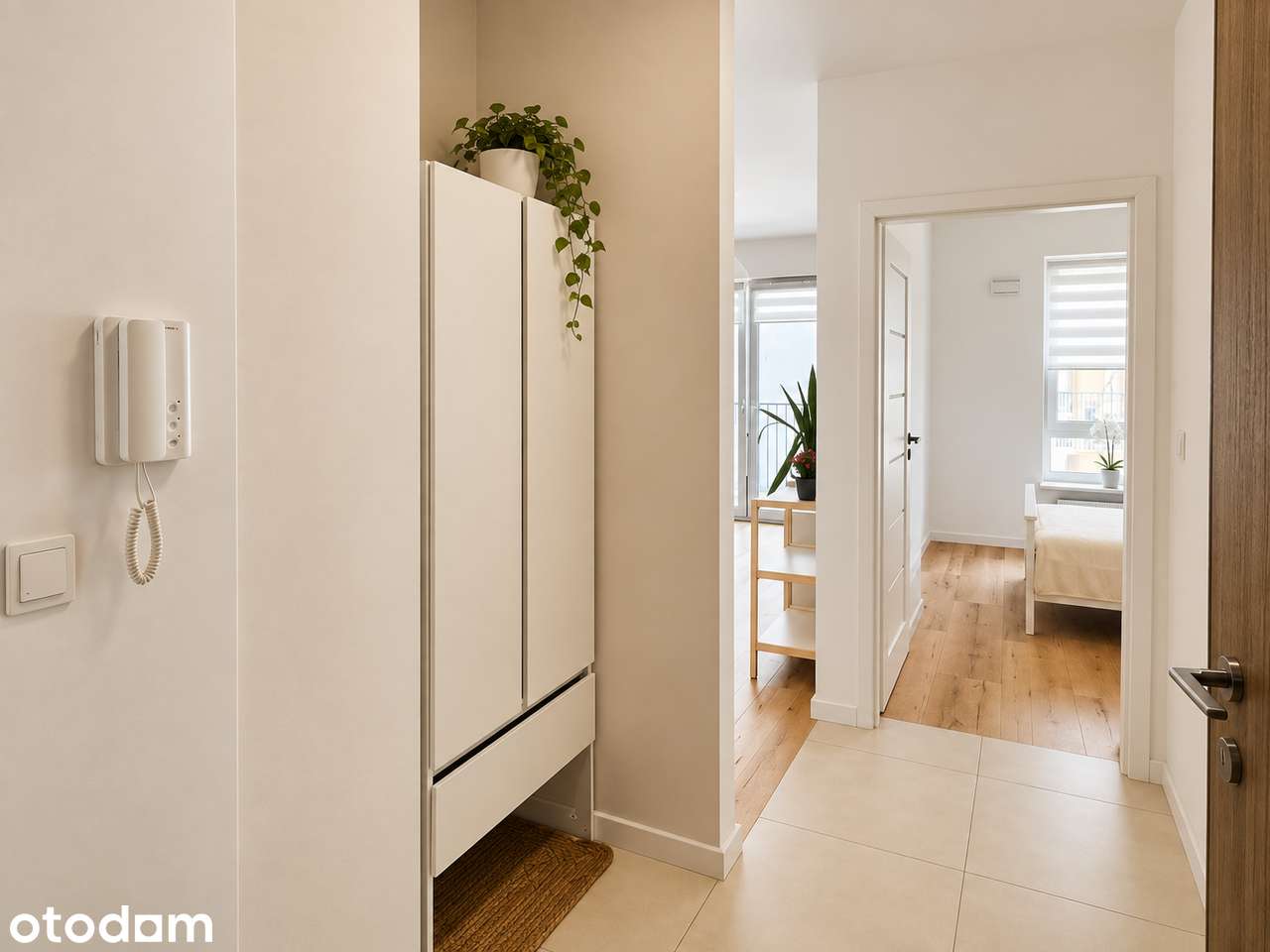 Nowoczesny apartament z balkonem | Wola Skwer | 42 m²