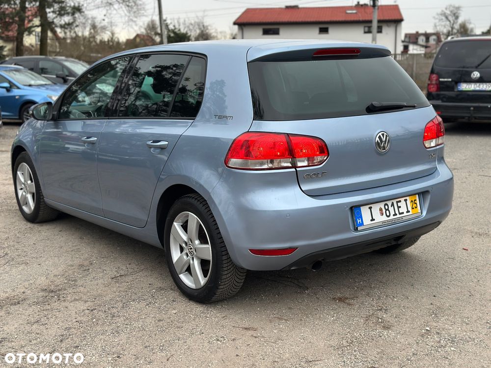 Volkswagen Golf 1.2 TSI Team - 11