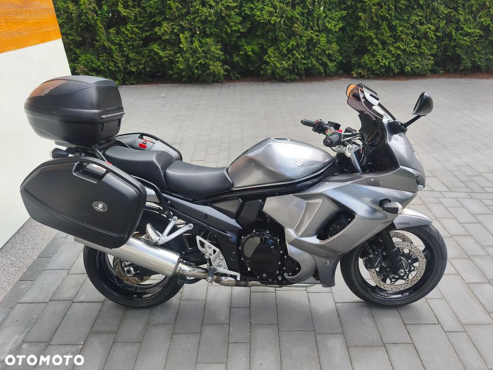 Suzuki Bandit - 2