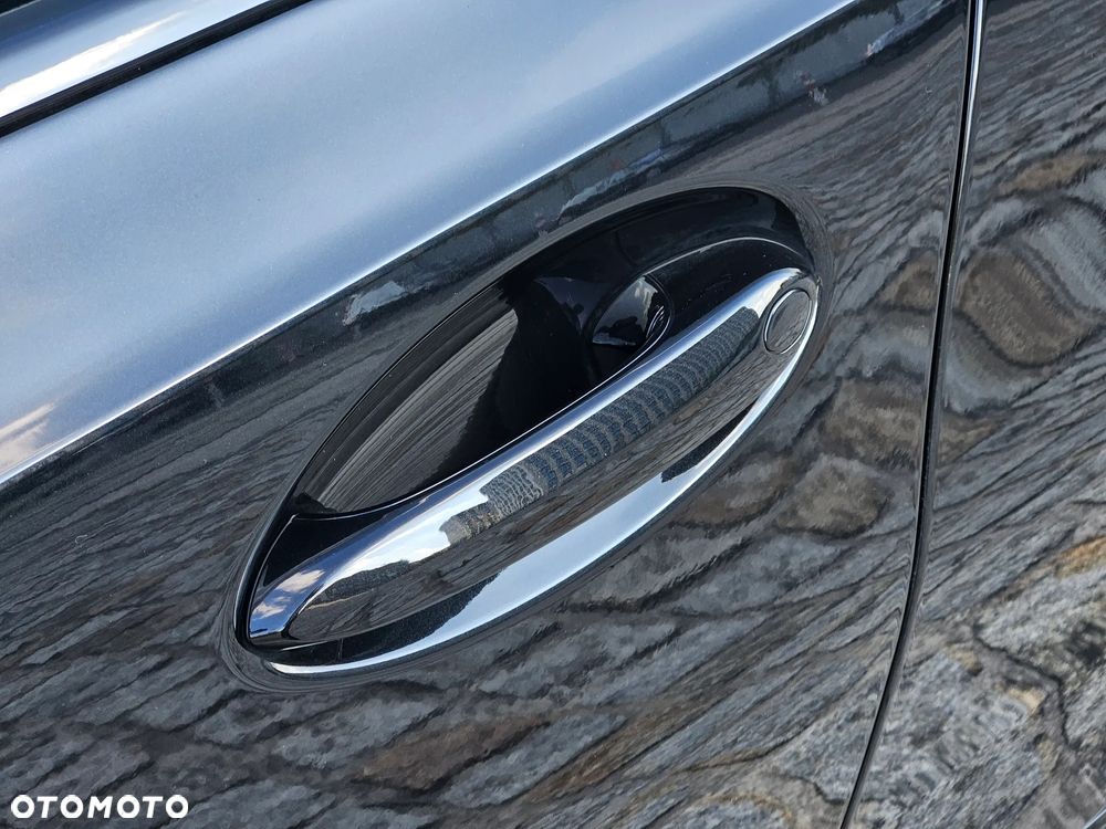 BMW Seria 3 - 12