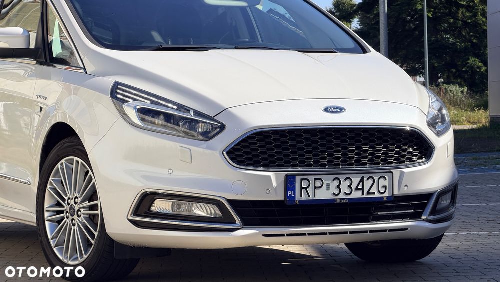 Ford S-Max 2.0 TDCi Vignale PowerShift - 2