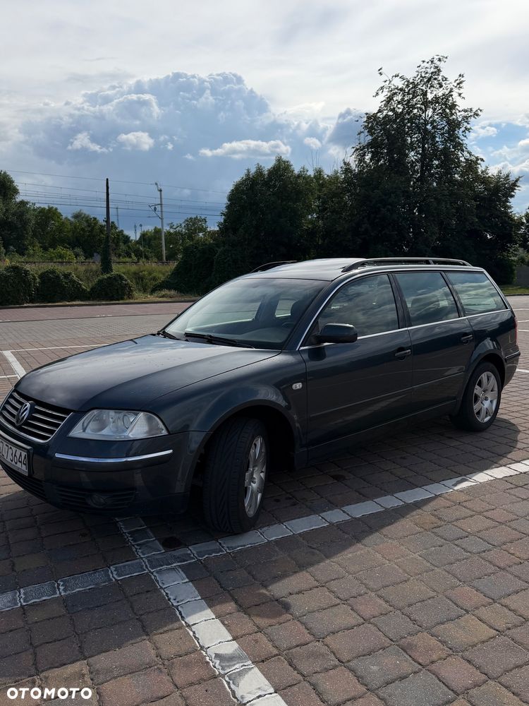 Volkswagen Passat 1.6 Basis - 4