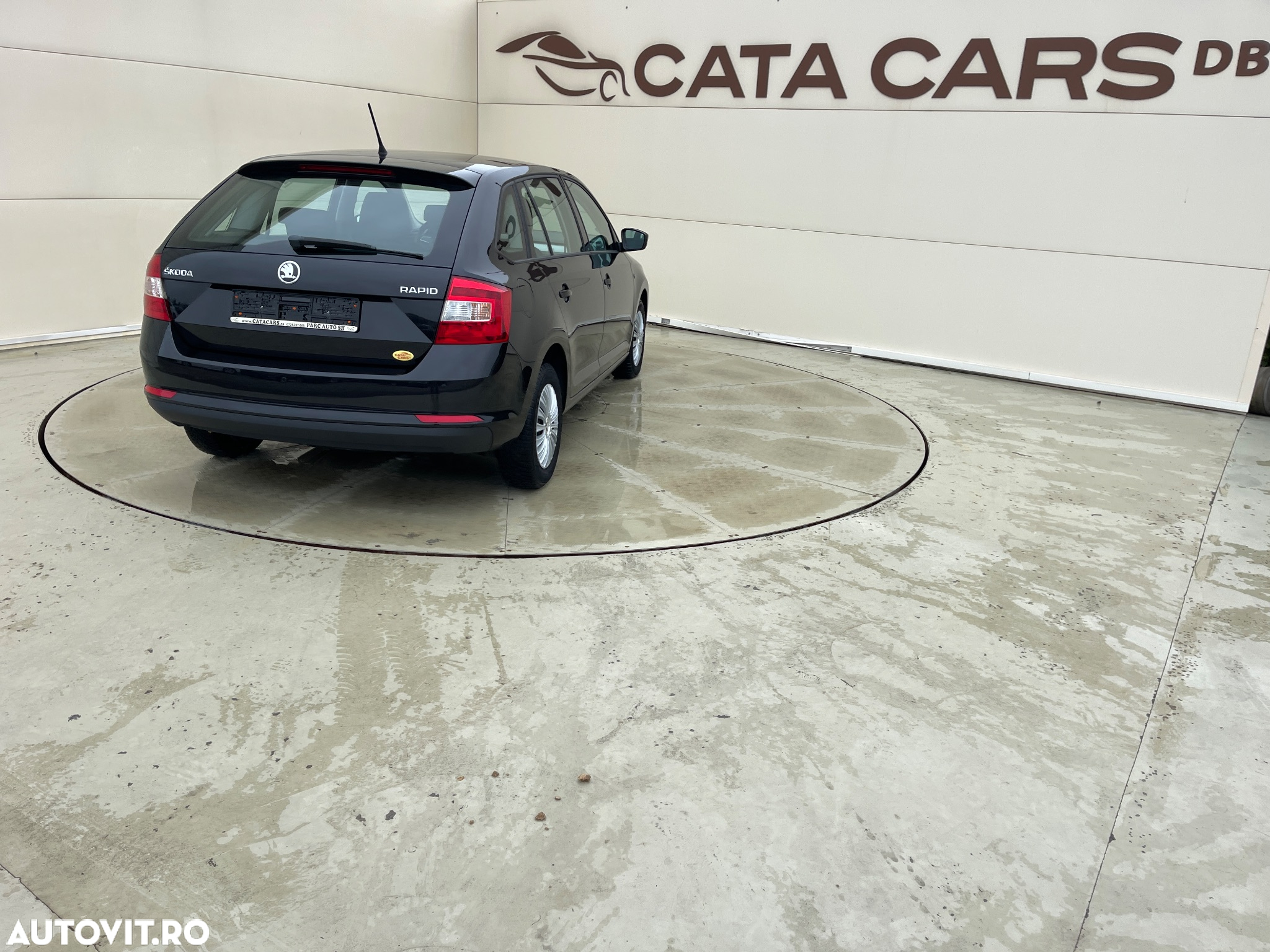 Skoda RAPID 1.2 TSI Ambition - 14