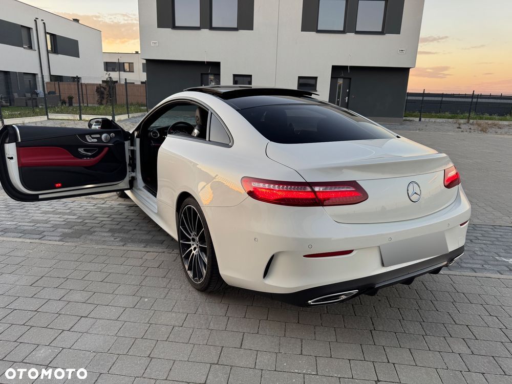 Mercedes-Benz Klasa E - 19