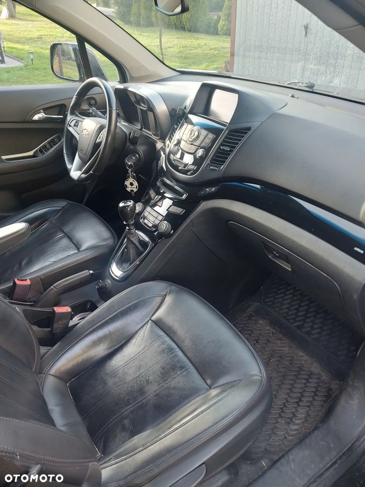 Chevrolet Orlando 2.0 D LTZ - 12