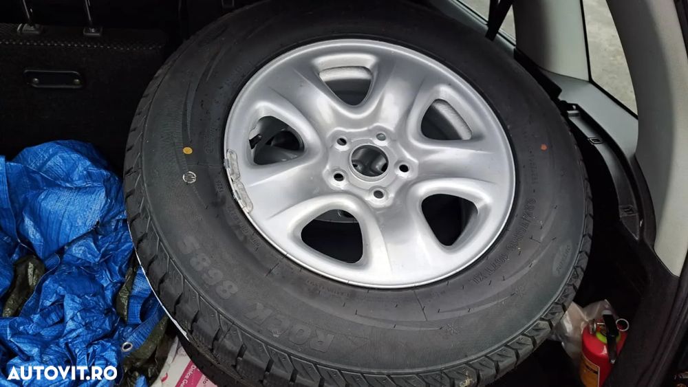 Suzuki Grand Vitara 1.9 DDiS Comfort + DPF - 20