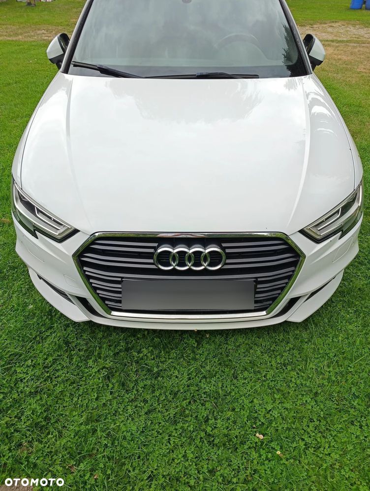 Audi A3 Sportback 2.0 TDI - 13