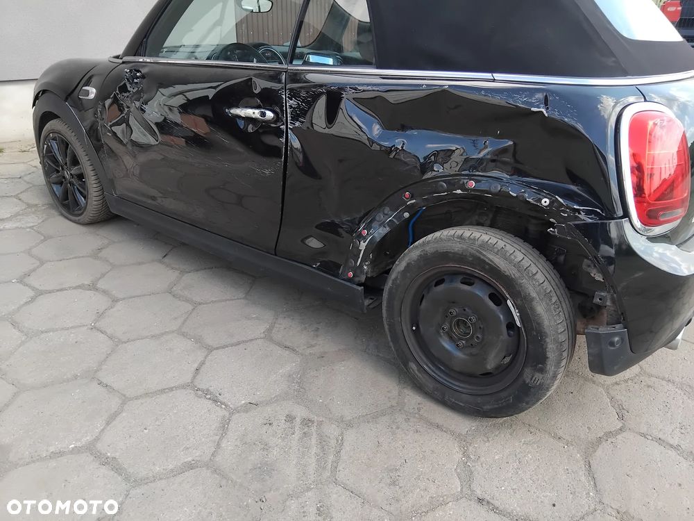 MINI Cooper John Works Trim - 25