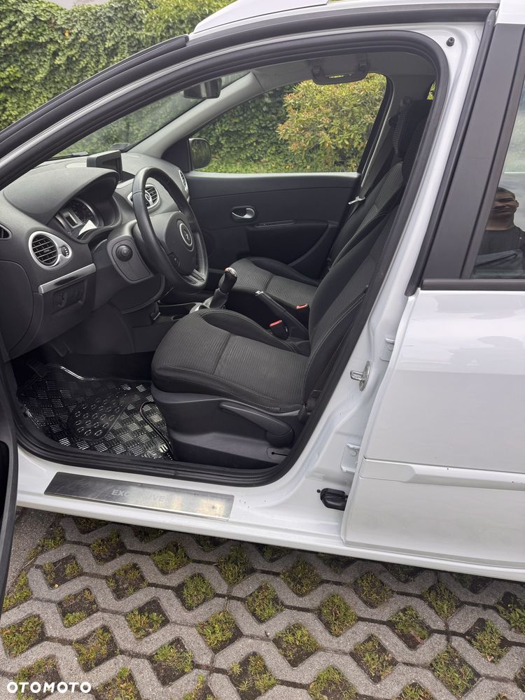 Renault Clio - 5