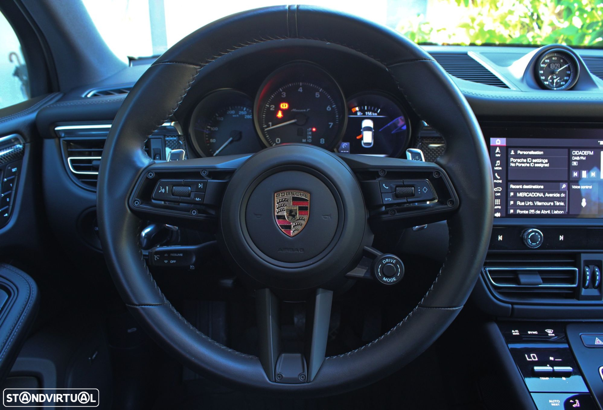 Porsche Macan T - 7