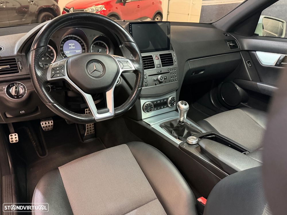 Mercedes-Benz C 220 CDI DPF BlueEFFICIENCY SPORT EDITION - 7