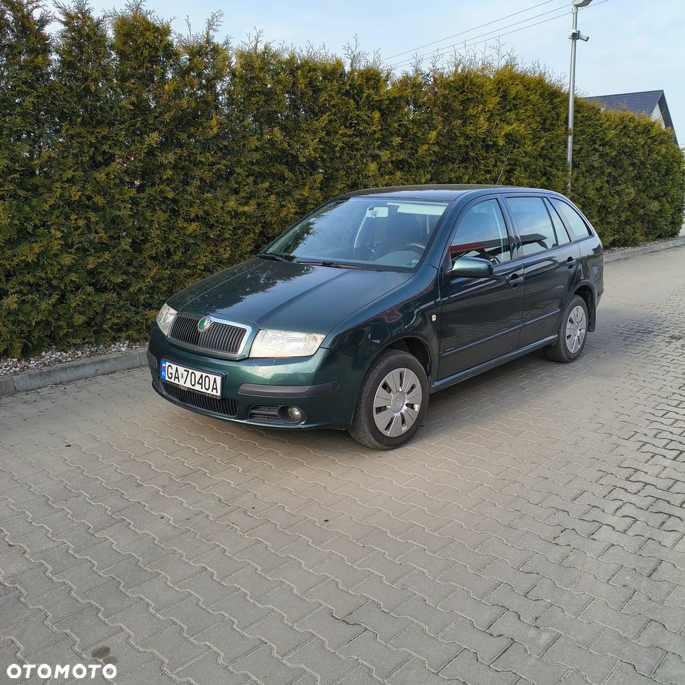 Skoda Fabia 1.4 16V Ambiente - 1