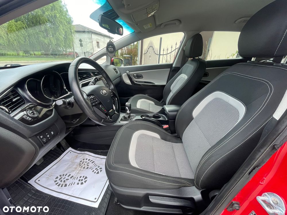 Kia Ceed SW 1.4 Vision - 21